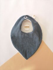 Bavoir bandana bleu gris 1 - MINUS & bouche cousue (1)